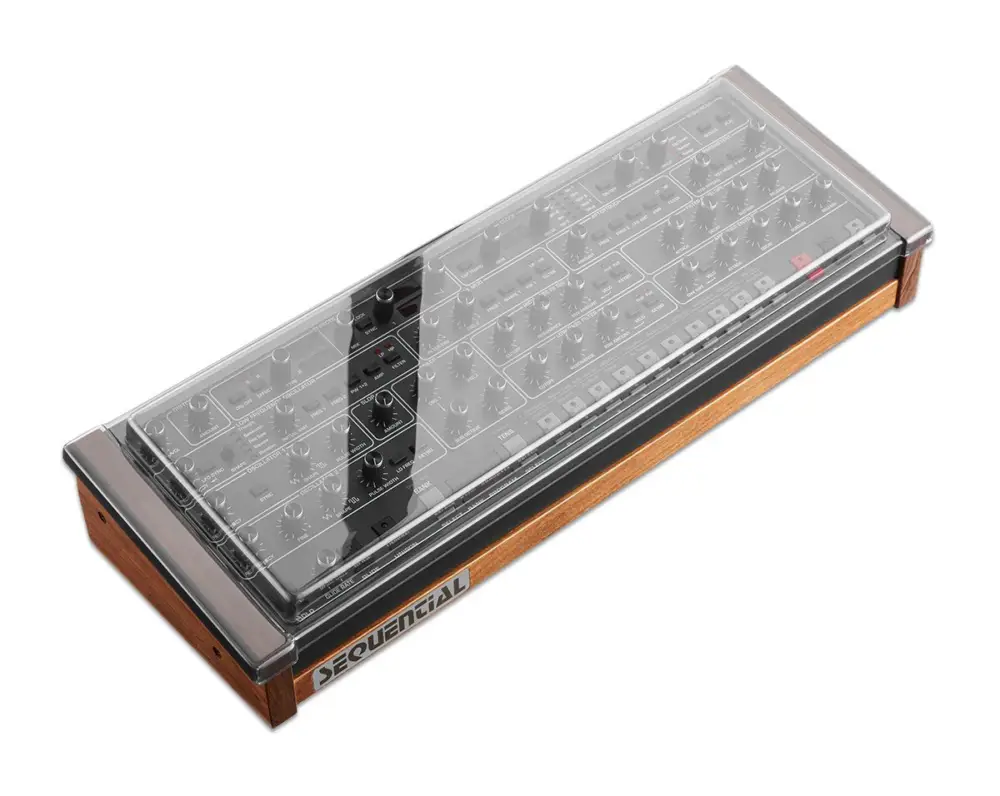 Saisonangebot Decksaver SEQUENTIAL - DAVE SMITH PROPHET 6 DESKTOP COVER